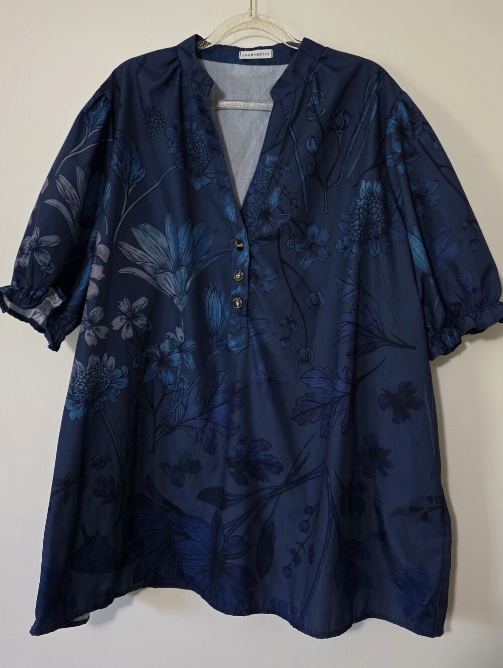 Cherry Betty Floral Short Sleeve Top Dark Romance Cotton Viscose Spandex Sz 3xl